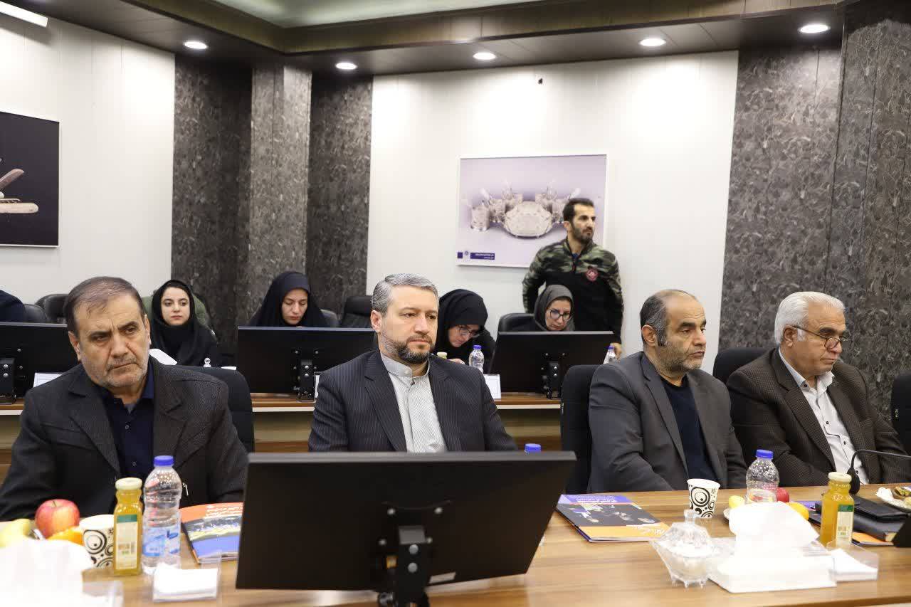اتاق بازرگانی زنجان در رتبه اول اتاقهای ایران قرار گرفت اتاق بازرگانی زنجان در رتبه اول اتاقهای ایران قرار گرفت
