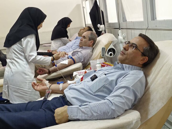 تاکید معاون رئیس‌جمهور بر نقش حیاتی سازمان انتقال خون