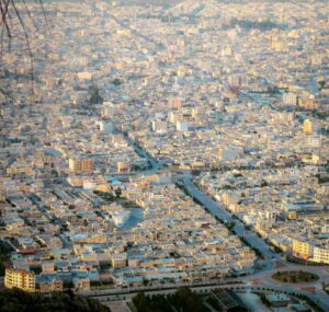 در سفر به کازرون از کجا دیدن کنیم؟ / از شهر باستانی بیشاپور و معبد آناهیتا تا روستاهای تاریخی و دریاچه‌ پریشان