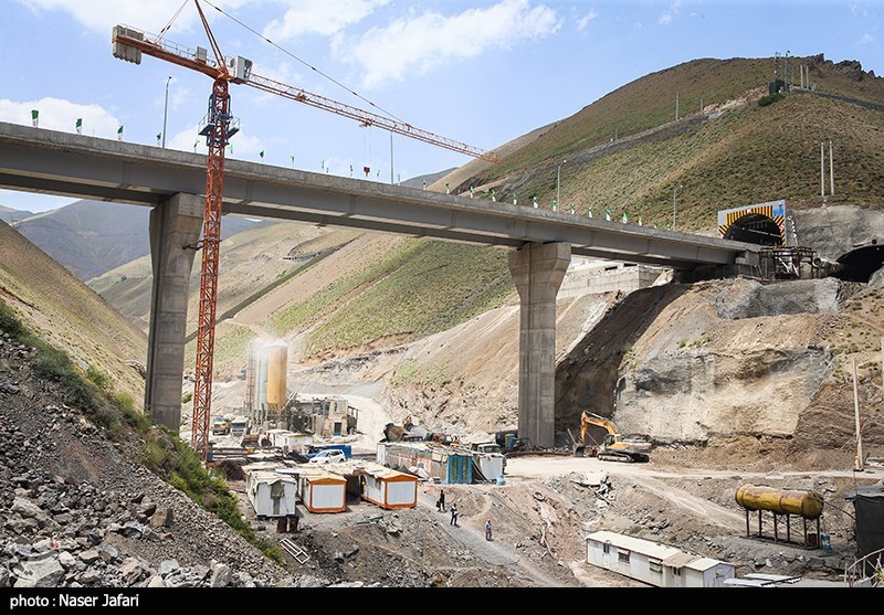 افتتاح قطعه جدید آزادراه تهران ـ شمال با حضور رئیس جمهور/ ‌پیچید‌ه‌ترین‌ آزادراه ایران چه ویژگی‌هایی ‌دارد؟