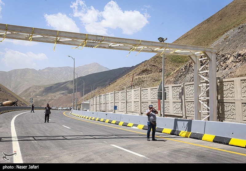 افتتاح قطعه جدید آزادراه تهران ـ شمال با حضور رئیس جمهور/ ‌پیچید‌ه‌ترین‌ آزادراه ایران چه ویژگی‌هایی ‌دارد؟