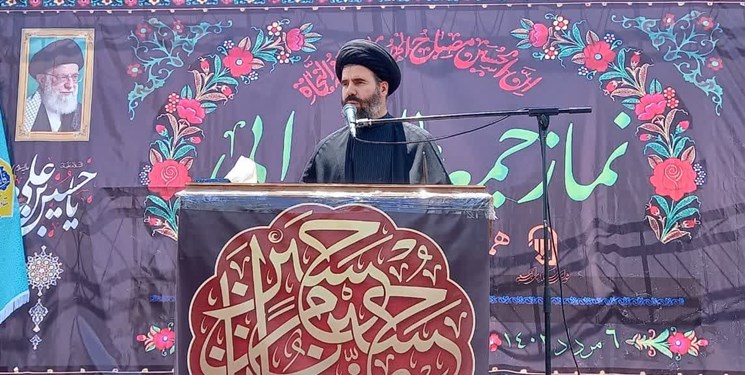 امام جمعه پردیس: مشکلات پردیس باید توسط قوای سه گانه پیگیری شود