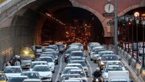 بازگشت مسافران به تهران؛ ترافیک در این ورودی‌ها سنگین شد