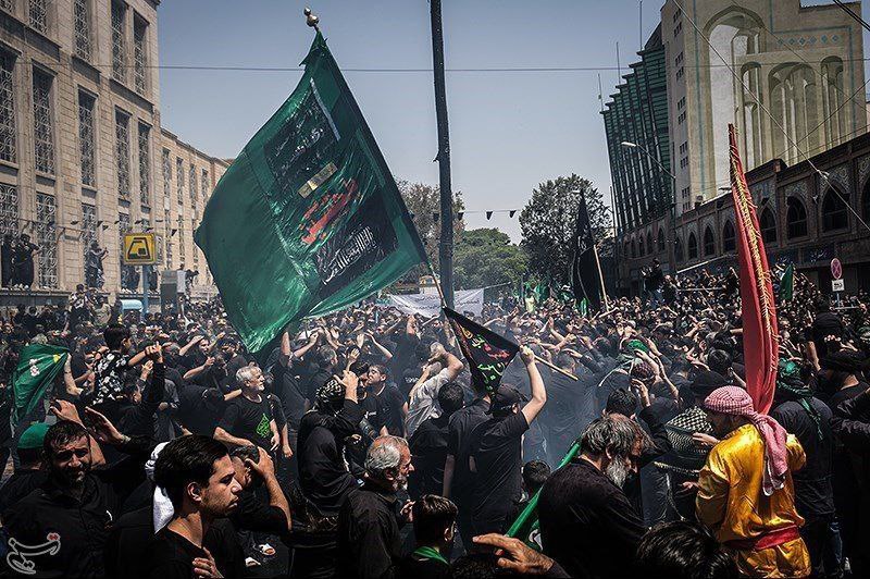 خیمه‌سوزان عاشورا در چهارراه گلوبندک تهران1