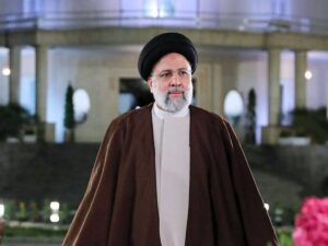 رییسی، «هراره» را به مقصد تهران ترک کرد