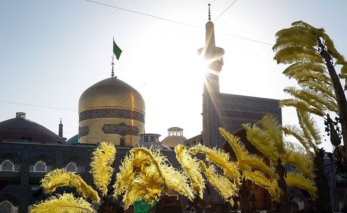 سفر مشهد برای خانواده ۴ نفره یک کارگر آرزو شد! / ۲شب سفرهوایی مشهد برای هر نفر بیش از ۸میلیون!