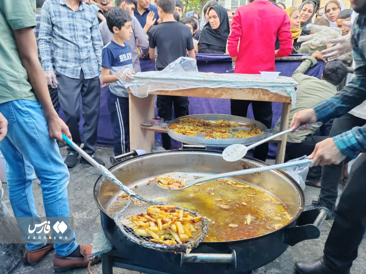 مهمانی آغاز شد؛ عاشقان مولا خوش آمدید