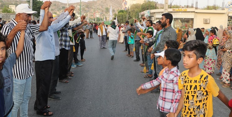 مولود خوانی آئینی ماندگار در روز غدیر در میناب +عکس