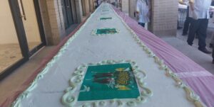 پخت و توزیع کیک ۵ تنی در زنجان