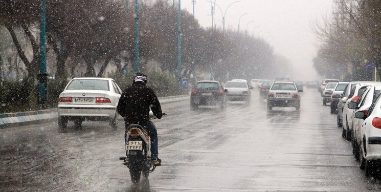 تهرانی‌ها منتظر باران باشند