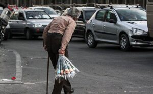 دوشنبه سرنوشت ساز برای حقوق بازنشستگان و دستمزد کارگران/امروز خبر افزایش حقوق می‌رسد؟