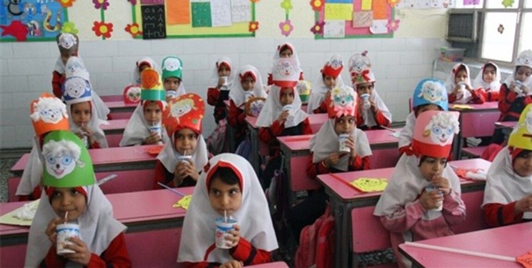 استانداری تهران: توزیع شیر در مدارس استان تسریع می‌شود