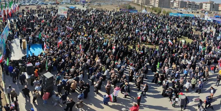 قیام مردم پردیس در سالروز پیروزی انقلاب+عکس و فیلم