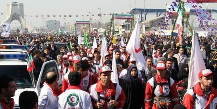 ۱۴۲۵ امدادگر هلال احمر مراسم ۲۲ بهمن تهران را پوشش می‌‌دهد