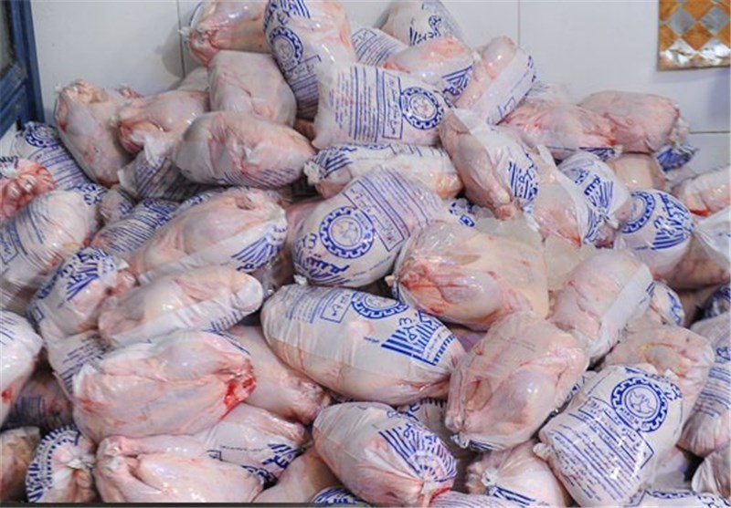 ۱۵ هزار تن مرغ منجمد از مرغداران برای ذخایر استراتژیک خریداری شد