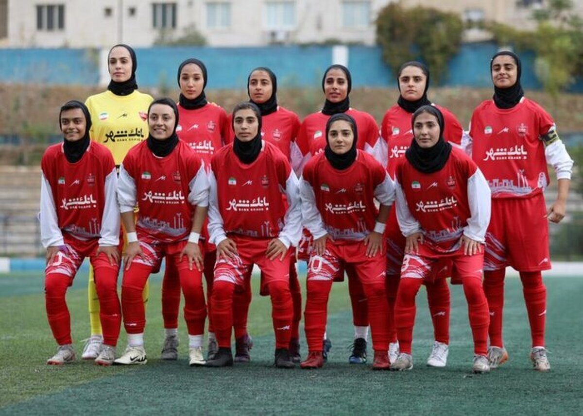 بانوان پرسپولیس صدرنشین شدند