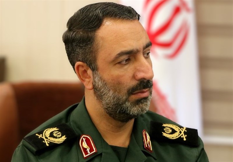 قانع نبودن به روند حرکت موجود لازمه پیشرفت است