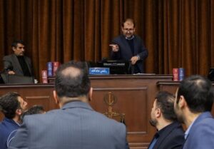 هشدار شدید قاضی به بانک‌ها در دادگاه “چای دبش”
