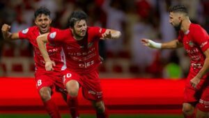 سردار آزمون گل کاشت