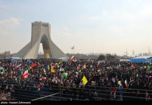 قطعنامه ۲۲بهمن: دولت از کاهش ارزش پول جلوگیری کند
