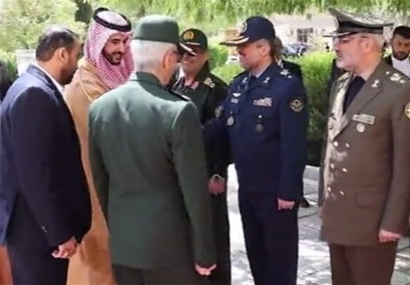 استقبال سرلشکر باقری از وزیر دفاع عربستان
