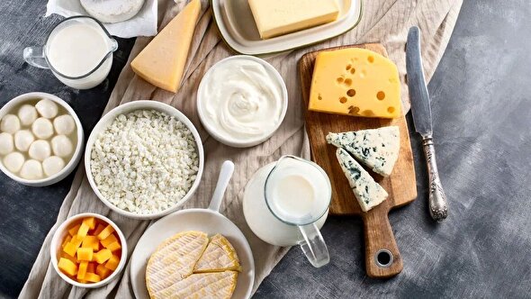 افزایش غیرقانونی قیمت لبنیات در بازار امروز/ شیر خام لیتری چند؟