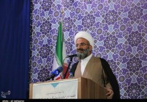 امام جمعه سمنان: نباید امور کشور به مذاکرات گره بخورد