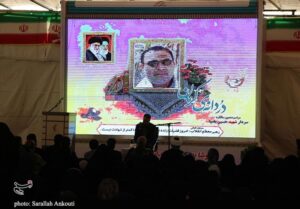 برگزاری دهمین سالگرد شهید بادپا در گلزار شهدای کرمان برگزاری دهمین سالگرد شهید بادپا در گلزار شهدای کرمان