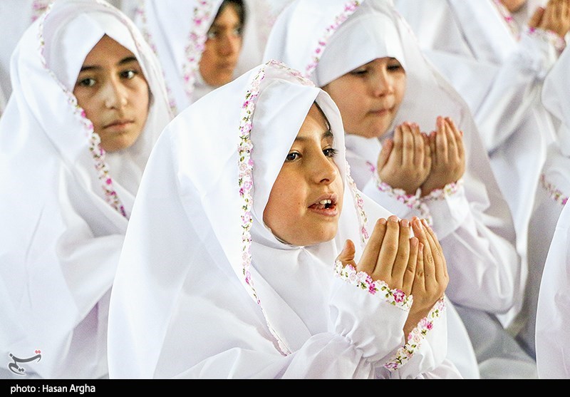 برگزاری ۱۰۰ جشن تکلیف ویژه دختران در حرم حضرت معصومه(س)