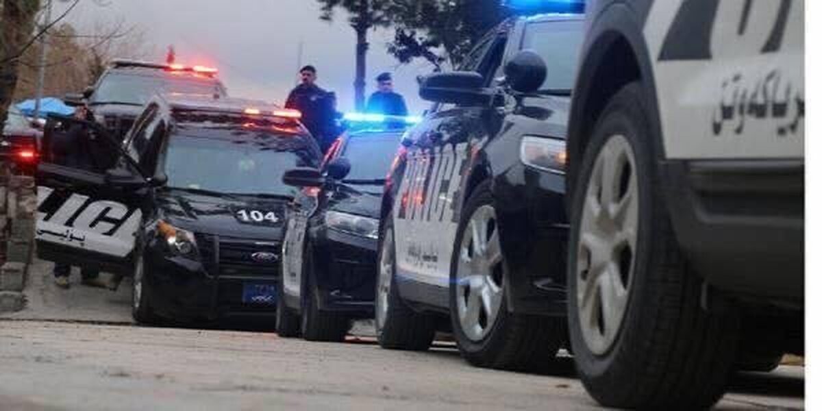 حمله مربی به بازیکنان با قمه!