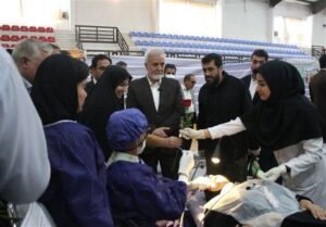 خدمت‌رسانی ۱۰۰ دندان‌پزشک جهادی به نیازمندان شیراز