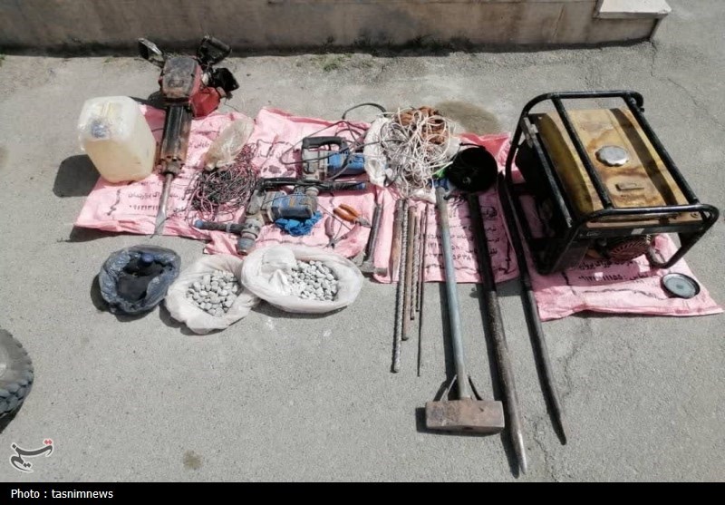 عامل حفاری غیرمجاز و تخریب محیط‌زیست در دماوند دستگیر شد