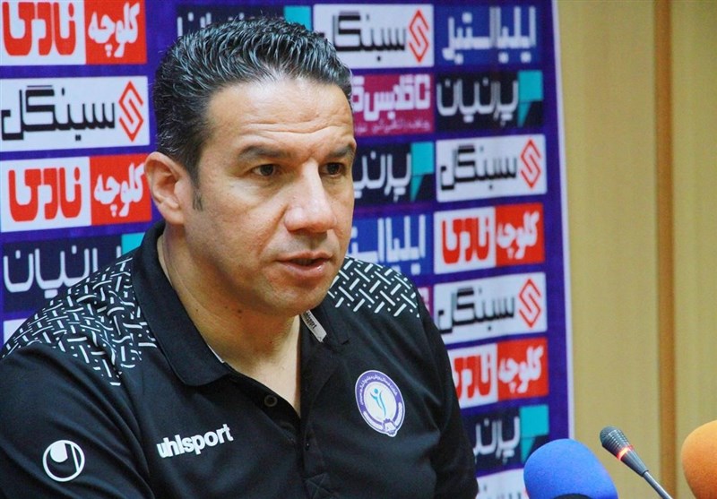 مربی ‌ذوب‌آهن: اندازه کل لیگ مصدوم داریم
