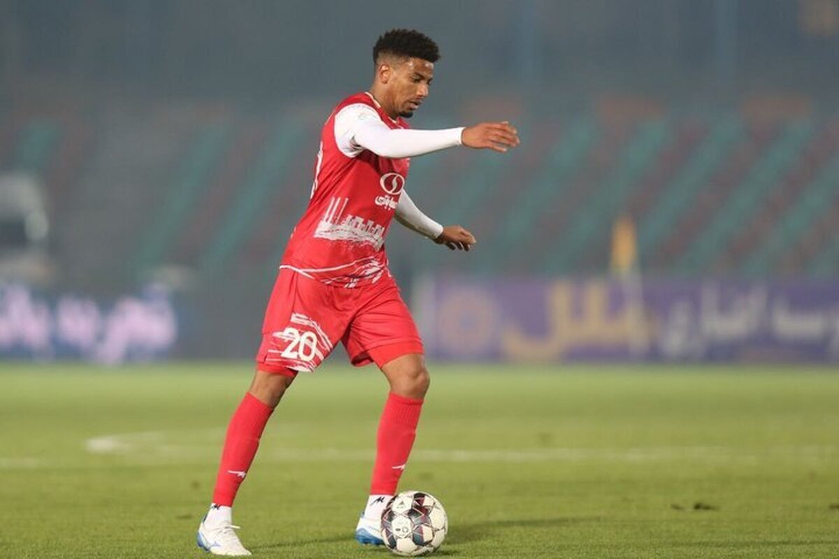 گلزن پرسپولیس بازی در مقابل نساجی را از دست داد
