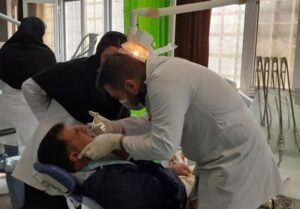 ارائه خدمات دندان‌پزشکی رایگان در اردوی جهادی الیگودرز