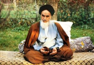 اعزام ۳۰۰۰ زائر کردستانی به مرقد مطهر حضرت امام خمینی(ره)