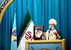 امام جمعه کرمانشاه خواستار توجه بیشتر به مسائل فرهنگی شد