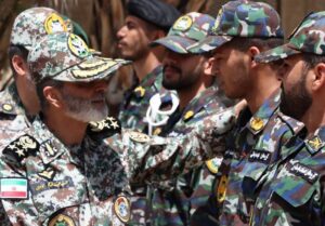 بازدید فرمانده کل ارتش از گروه پدافند هوایی آبدانان