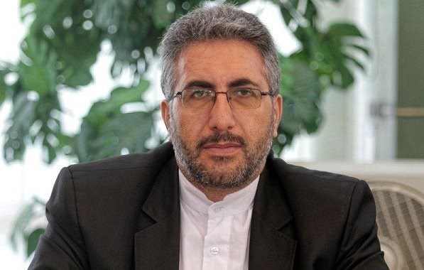برخورد قاطع با گران‌فروشان نان، بلیت هواپیما و اجاره مسکن