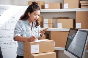 بررسی چالش استخدام فروشنده حرفه ای برای کسب و کارها