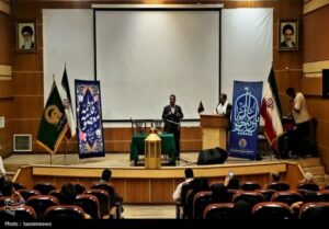 برگزاری دومین همایش شعر رضوی جنوبشرق استان تهران در ورامین برگزاری دومین همایش شعر رضوی جنوبشرق استان تهران در ورامین