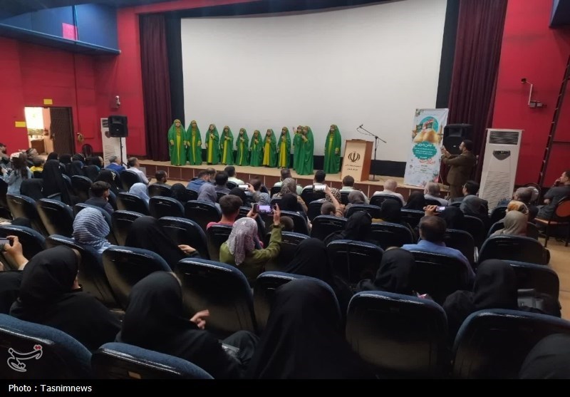 جشن دهه کرامت؛ شبی به رنگ رضوی در سینمای نسیم‌شهر
