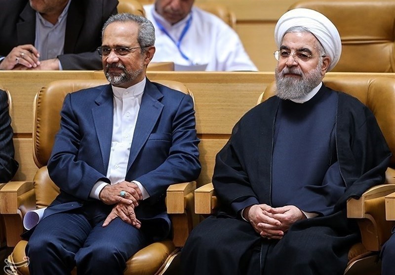 جهان کوچک ناایدئولوگ‌ها