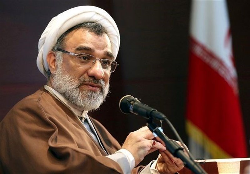 خسروپناه: اخلاق و صبر ویژگی برجسته‌ی شهید رئیسی بود