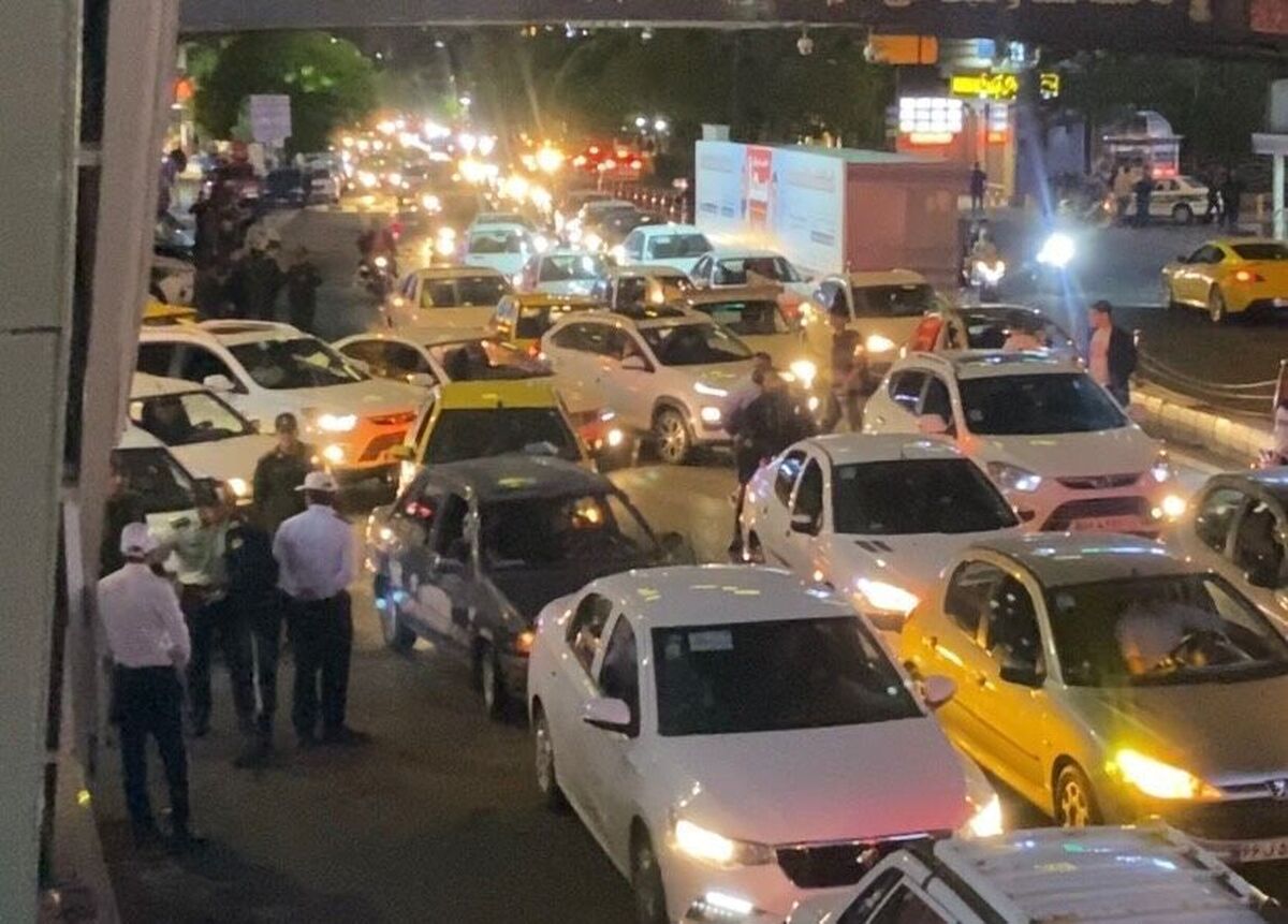 خوشحالی خیابانی مردم تبریز پس از قهرمانی تراکتور