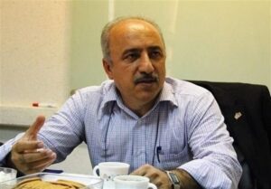 دولت با اعمال تعرفه از صنایع نوپا حمایت کند