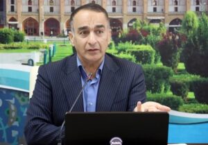 سرعت باد در کاشان به ۷۰کیلومتر رسید