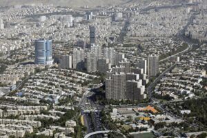 سقوط بی‌سروصدای خانه‌ها | قیمت دلاری مسکن چه می‌گوید؟