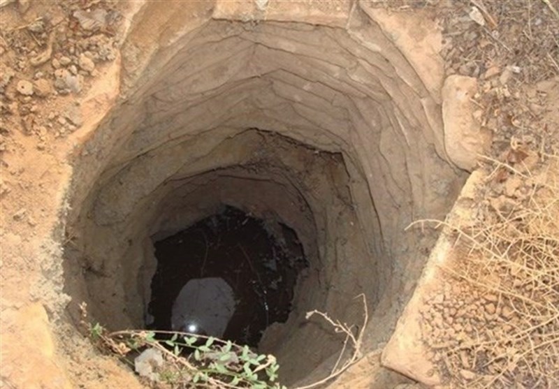 سقوط ۸ نفر به چاه برای کمک به یکدیگر/ فعلا یک نفر نجات یافت
