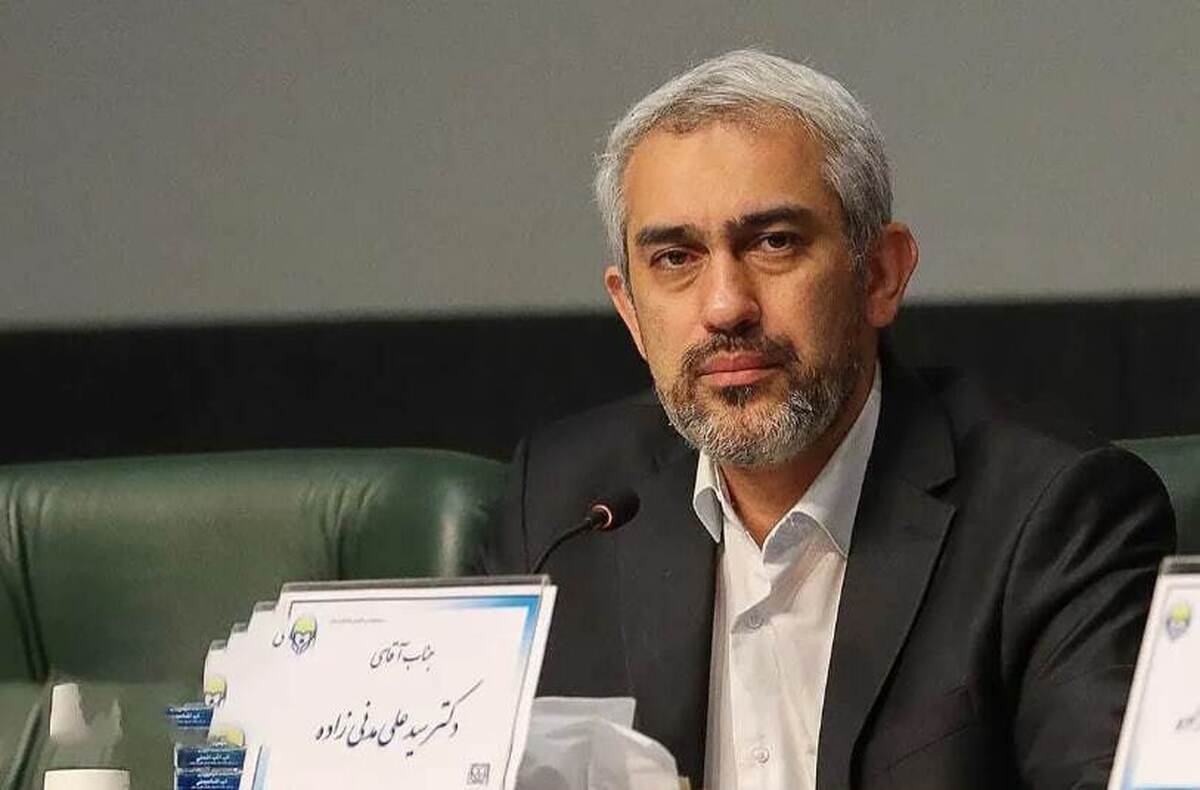 مدنی‌زاده می‌تواند اوضاع اقتصادی کشور را سامان دهد
